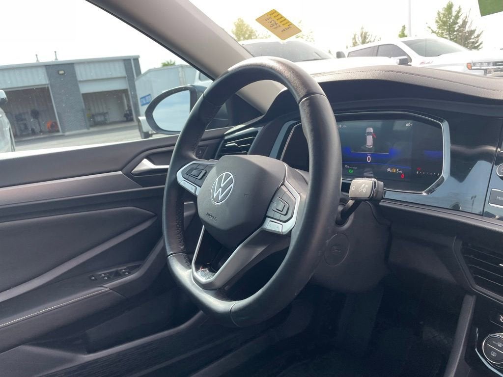 2023 Volkswagen Jetta SE