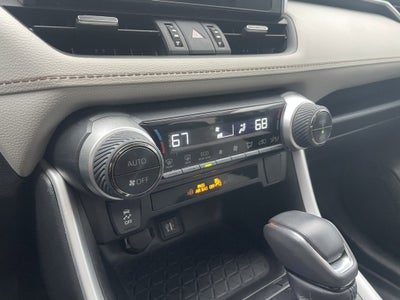 2023 Toyota RAV4 Hybrid XLE Premium