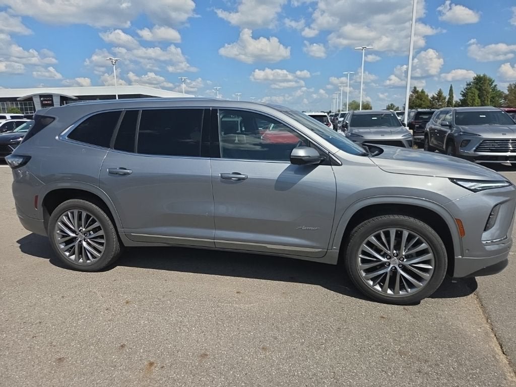 2025 Buick Enclave Avenir
