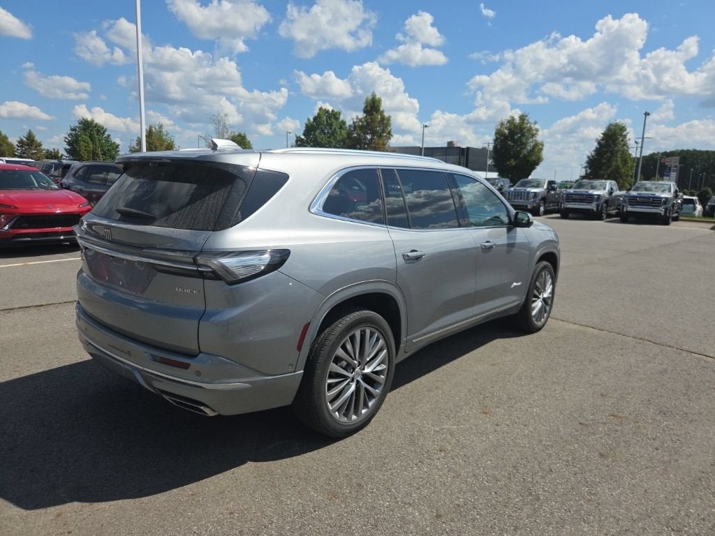 2025 Buick Enclave Avenir