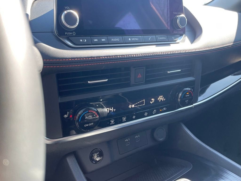 2025 Nissan Rogue Rock Creek