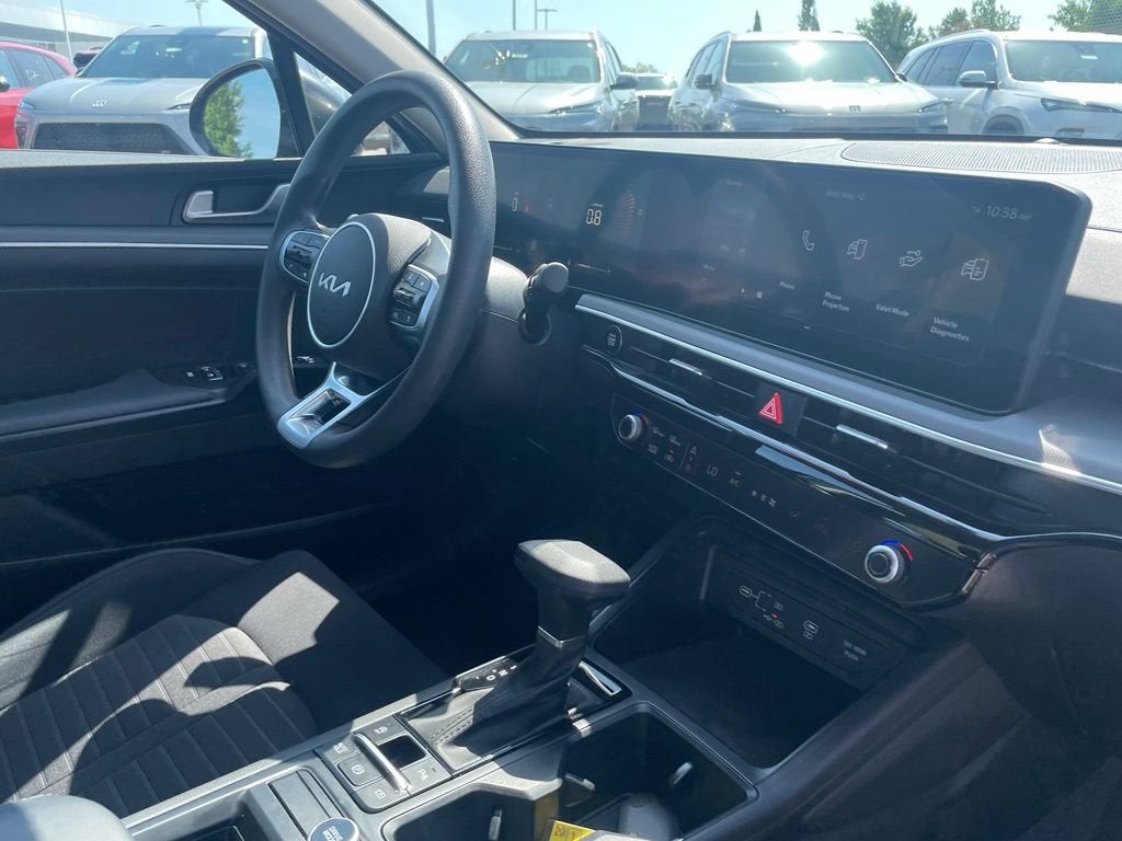 2025 Kia K5 LXS