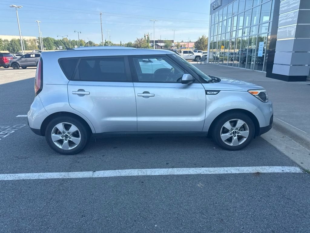 2019 Kia Soul Base