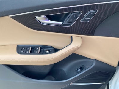 2021 Audi Q7 Premium Plus