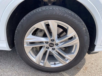 2021 Audi Q7 Premium Plus