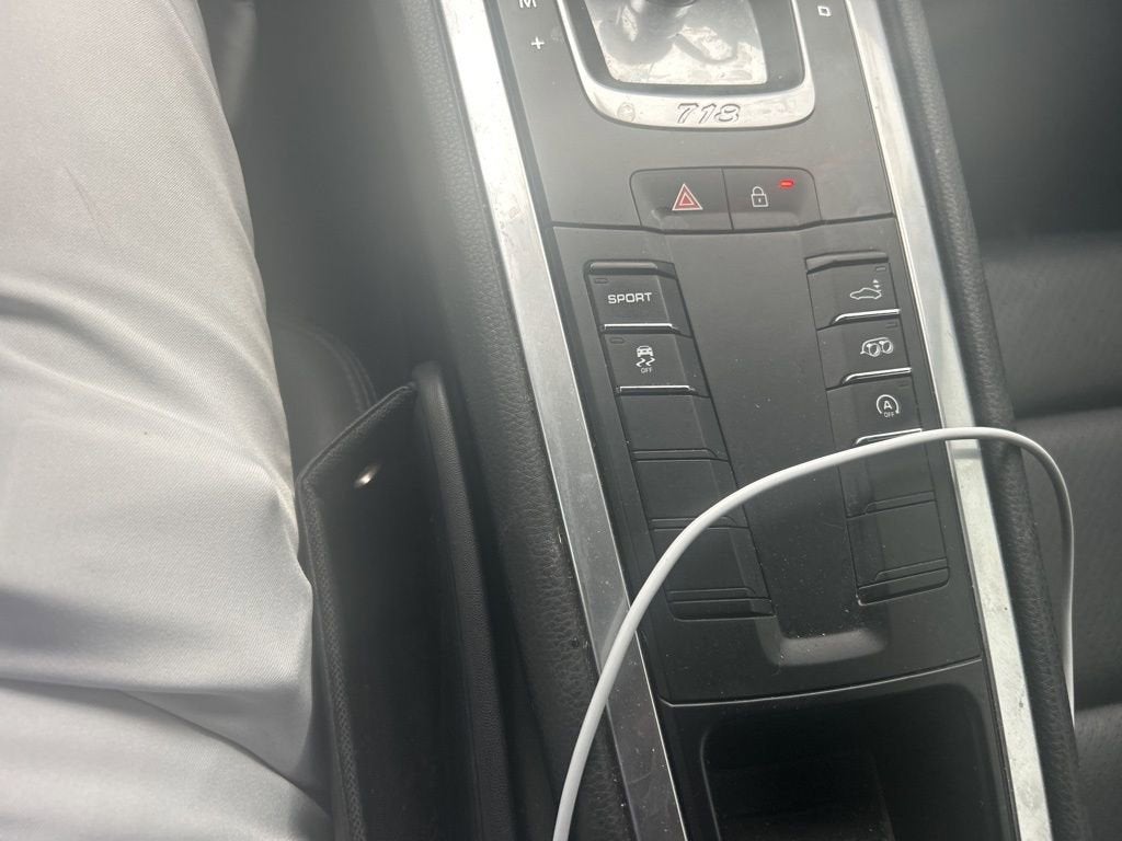 2019 Porsche 718 Cayman Base