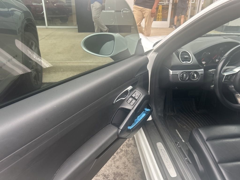 2019 Porsche 718 Cayman Base