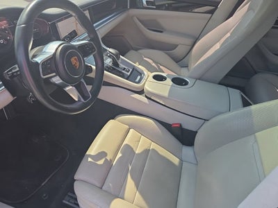 2018 Porsche Panamera Turbo
