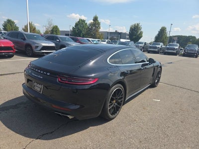 2018 Porsche Panamera Turbo