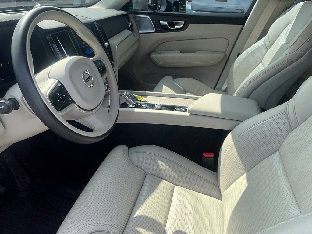 2022 Volvo XC60 Inscription