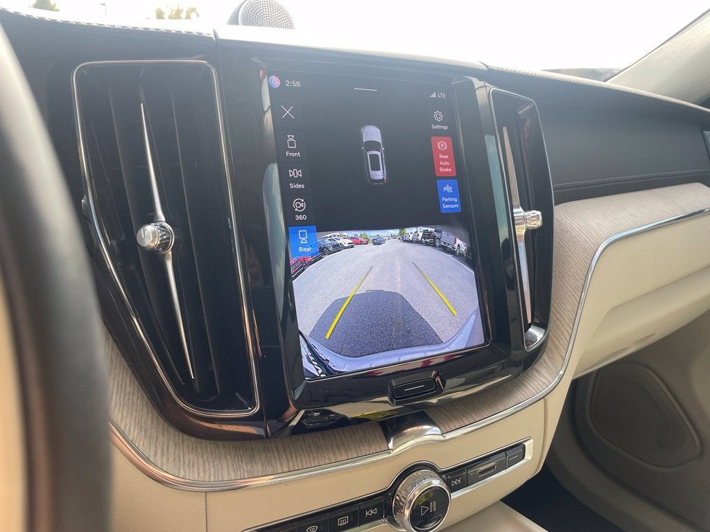 2022 Volvo XC60 Inscription