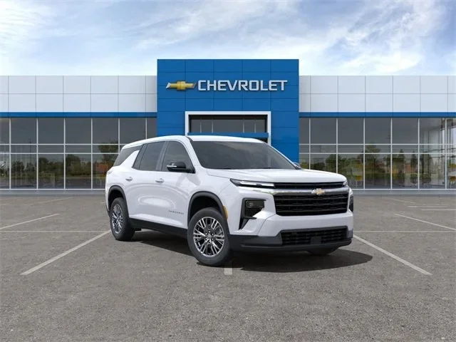 2024 Chevrolet Traverse White