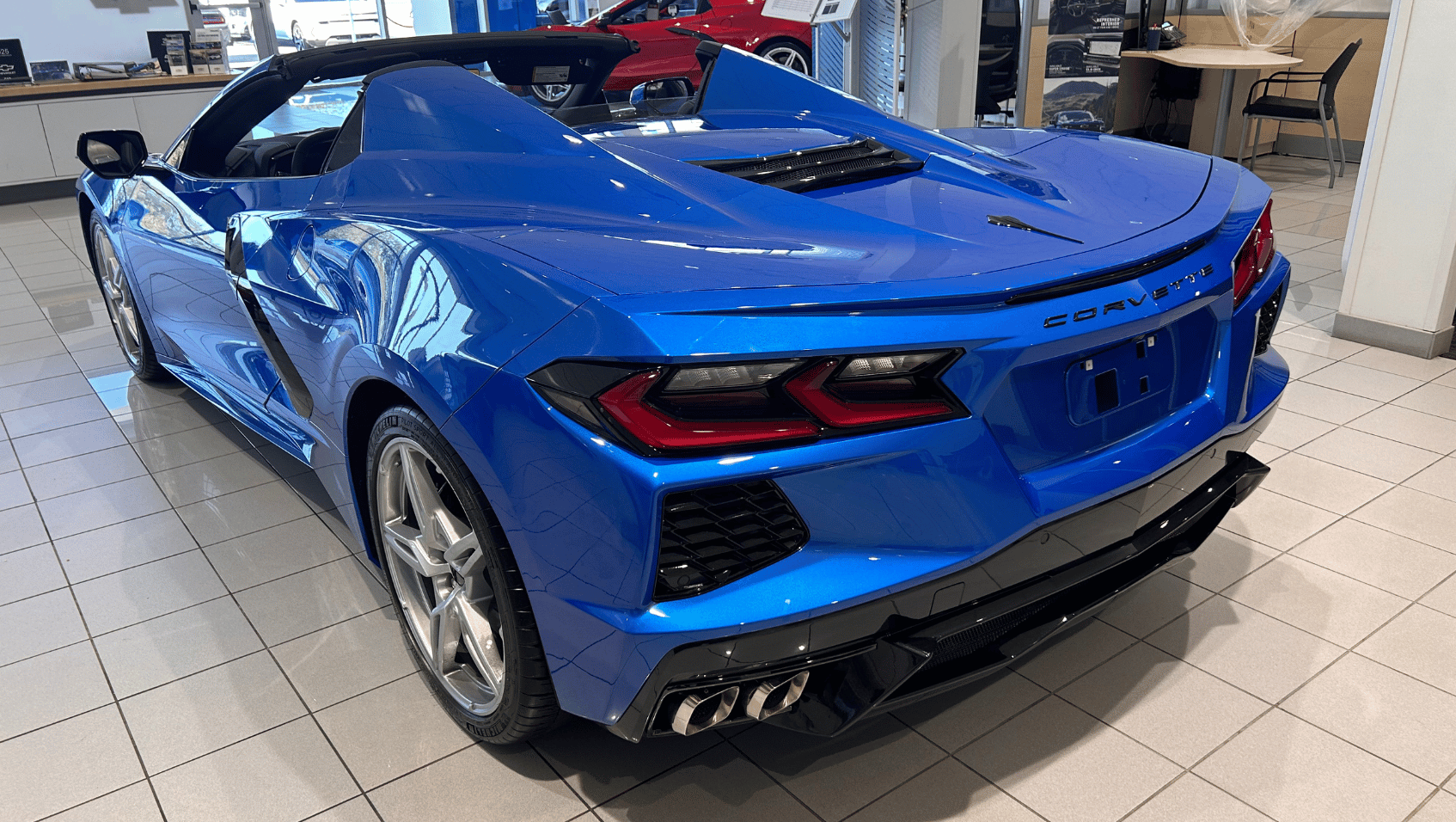 Side View of the 2025 Chevy Corvette Stingray